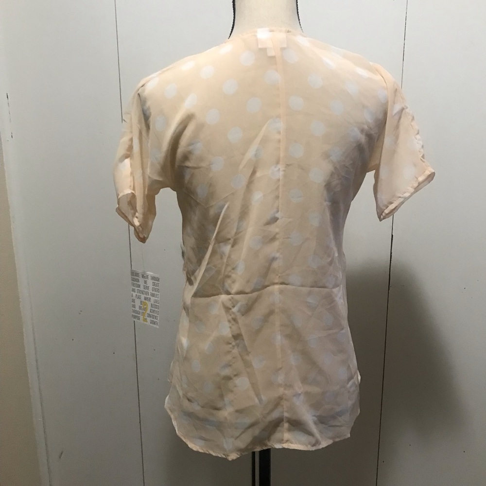 LulaRoe Bianka Top Tan/ White Size 2 - Picture 4 of 5